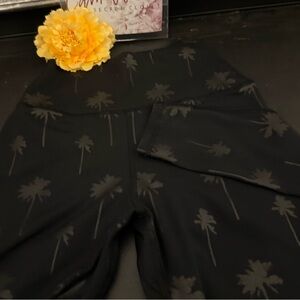 Spiritual Gangster Black Palm-Print Active Leggings